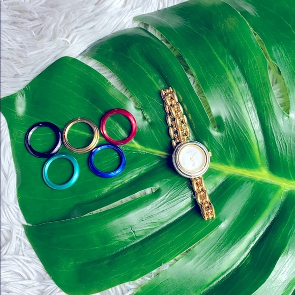 Gucci Accessories - Gucci authentic vintage color change  bezel watch